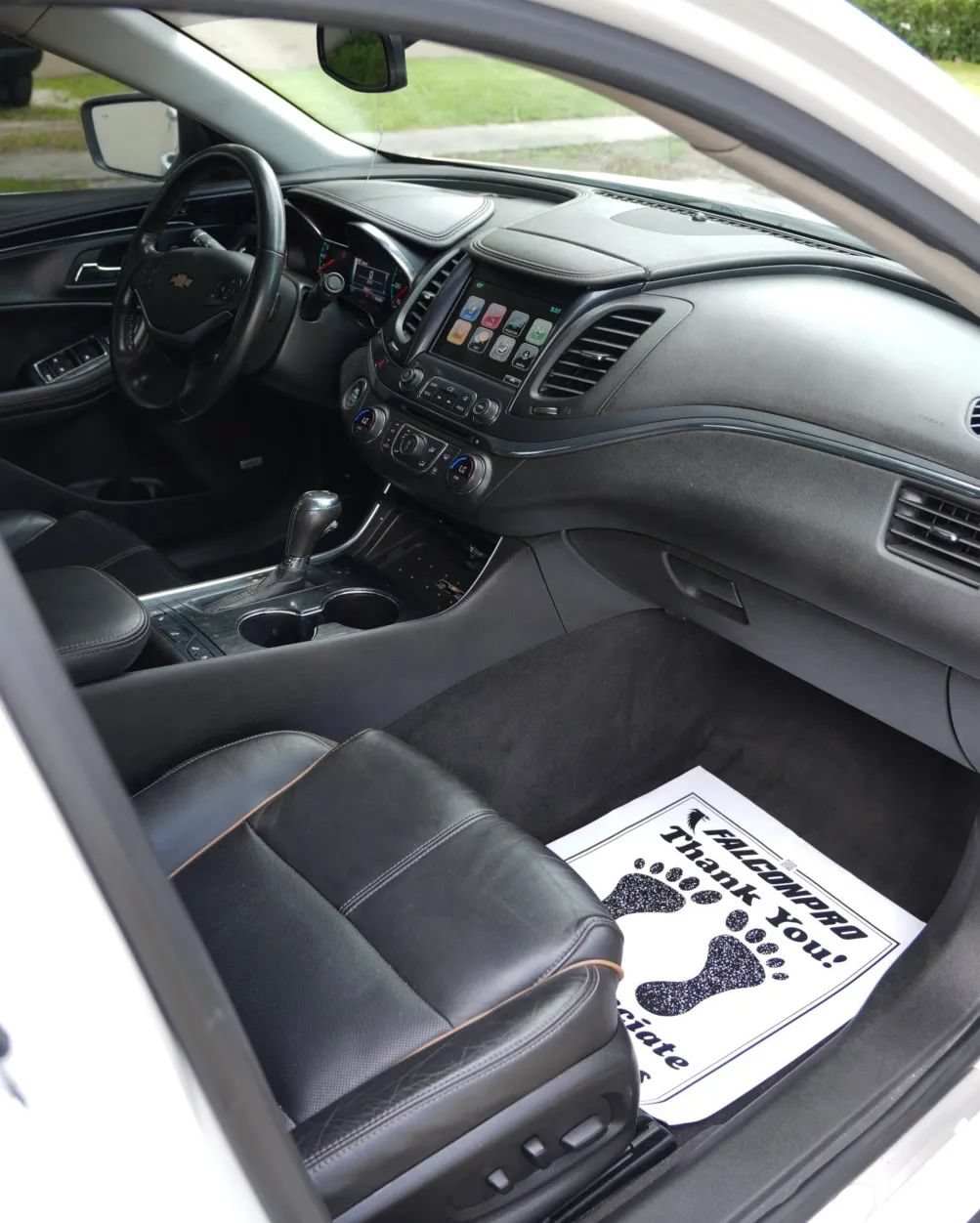 Used 2017 Chevrolet Impala Premier w/ Enhanced Convenience Package FWD image 11