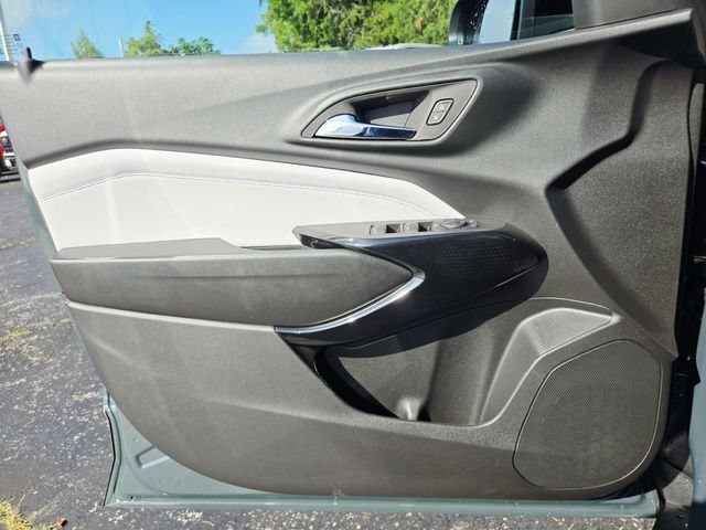 New 2026 Chevrolet Trax LT w/ Driver Confidence Package FWD image 27