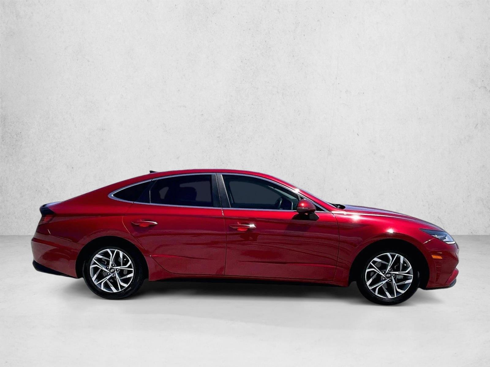 Used 2023 Hyundai Sonata SEL w/ Convenience Package FWD image 5