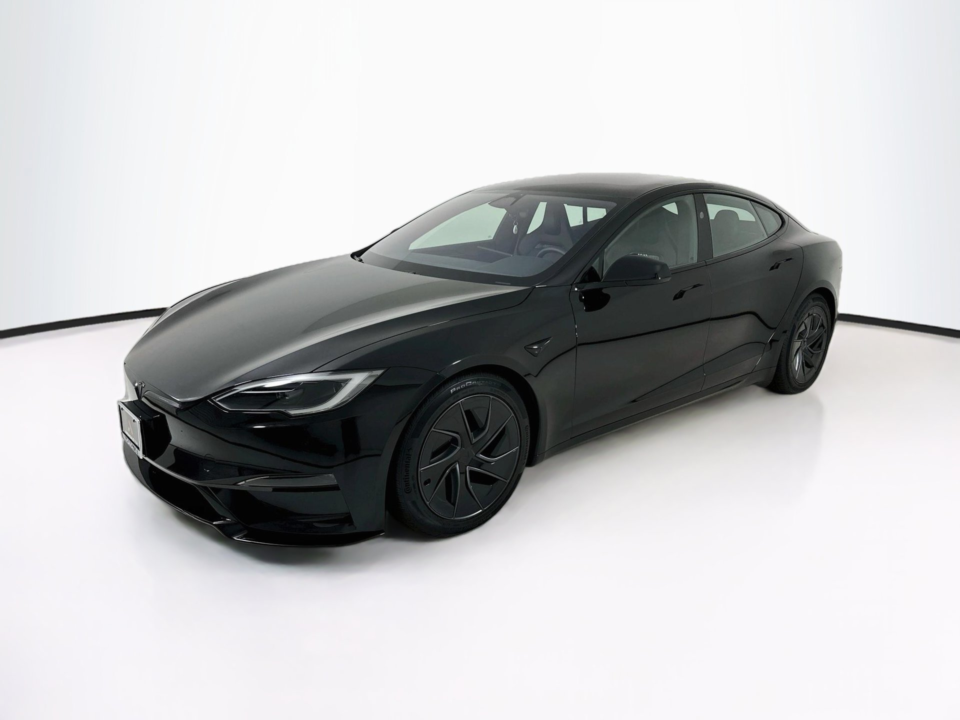 Used 2026 Tesla Model S Plaid AWD/4WD image 3