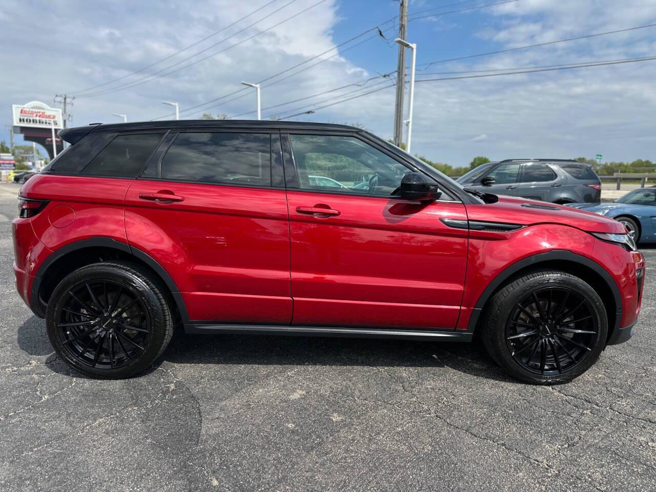 Used 2018 Land Rover Range Rover Evoque HSE Dynamic AWD/4WD image 6