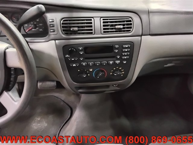Used 2004 Ford Taurus SE FWD image 12