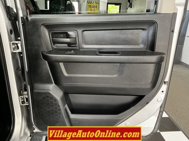 Used 2016 RAM 1500 Express AWD/4WD image 29