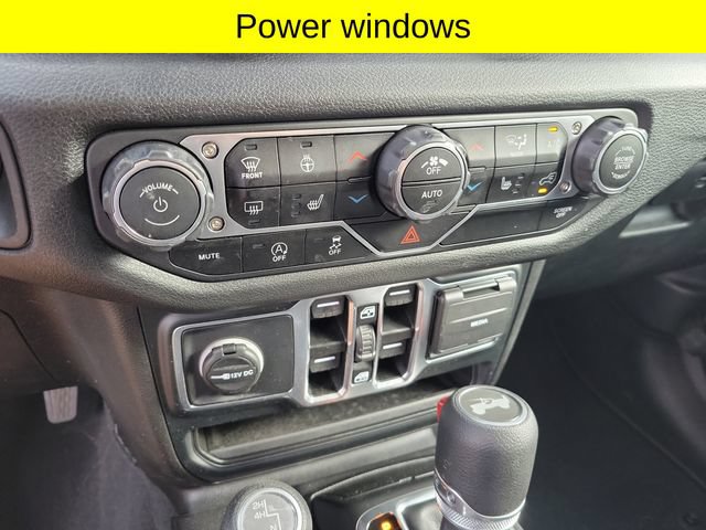 Used 2025 Jeep Wrangler Unlimited Sport AWD/4WD image 17