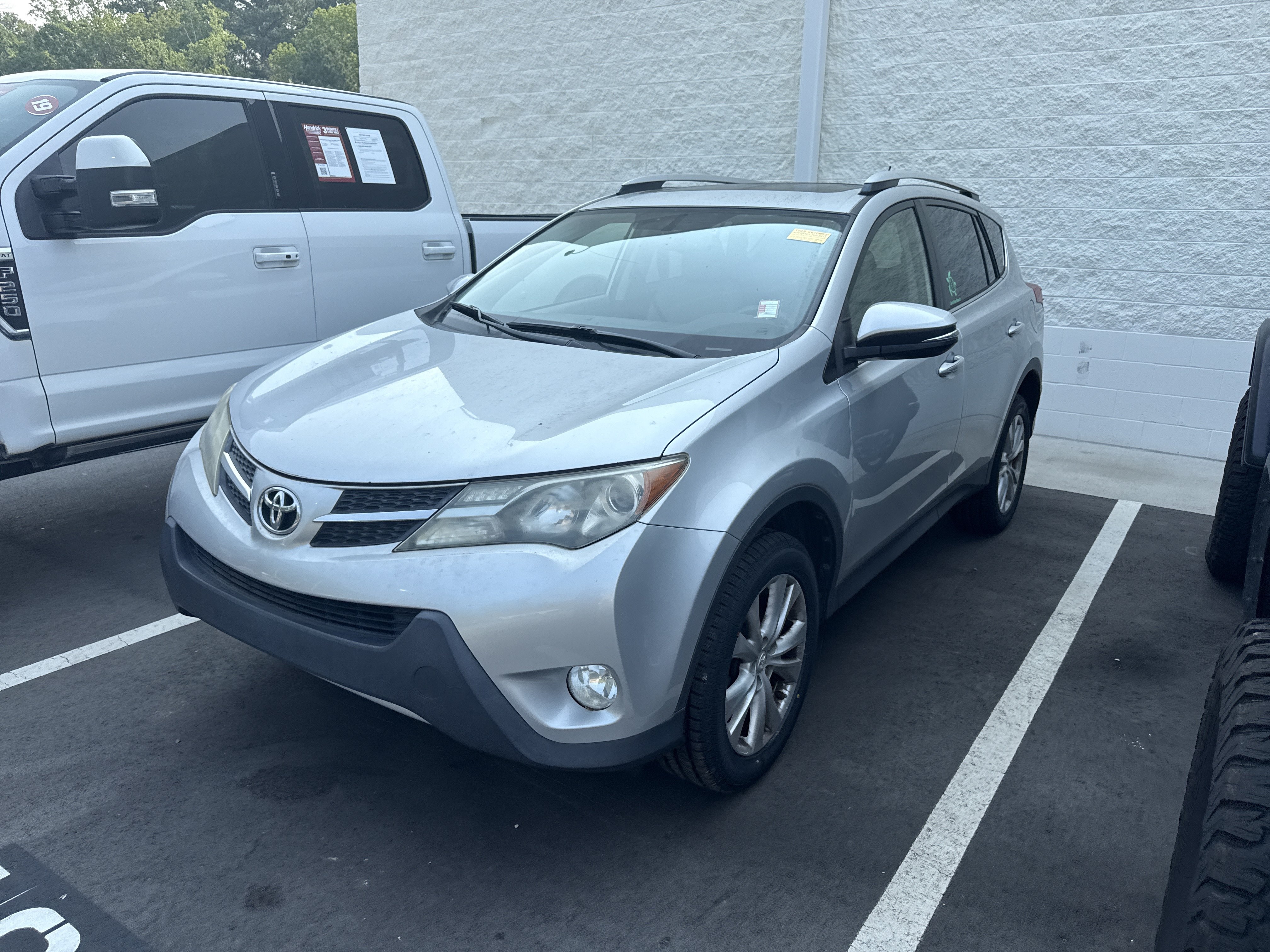 Used 2013 Toyota RAV4 Limited FWD image 35