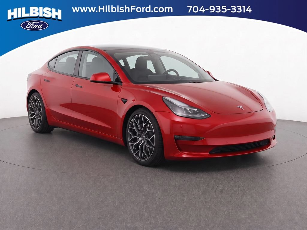 Used 2023 Tesla Model 3 Standard Range RWD image 1