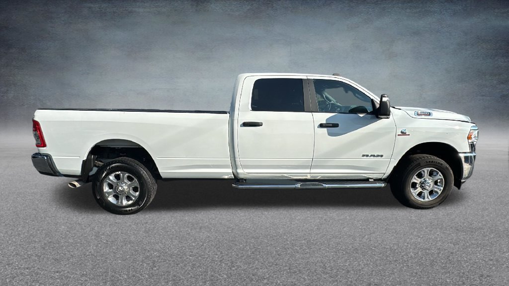 Used 2024 RAM 3500 Big Horn AWD/4WD image 30