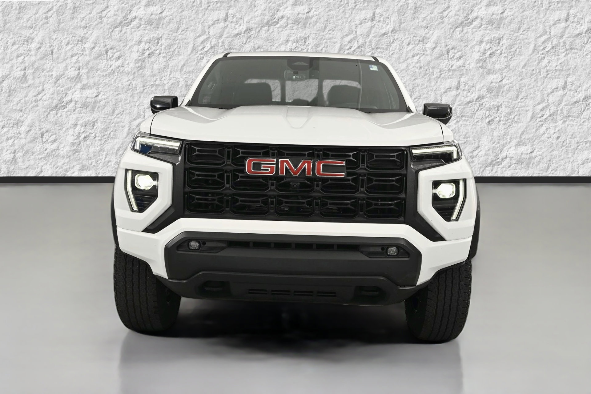 Used 2024 GMC Canyon Elevation w/ Convenience Package AWD/4WD image 8