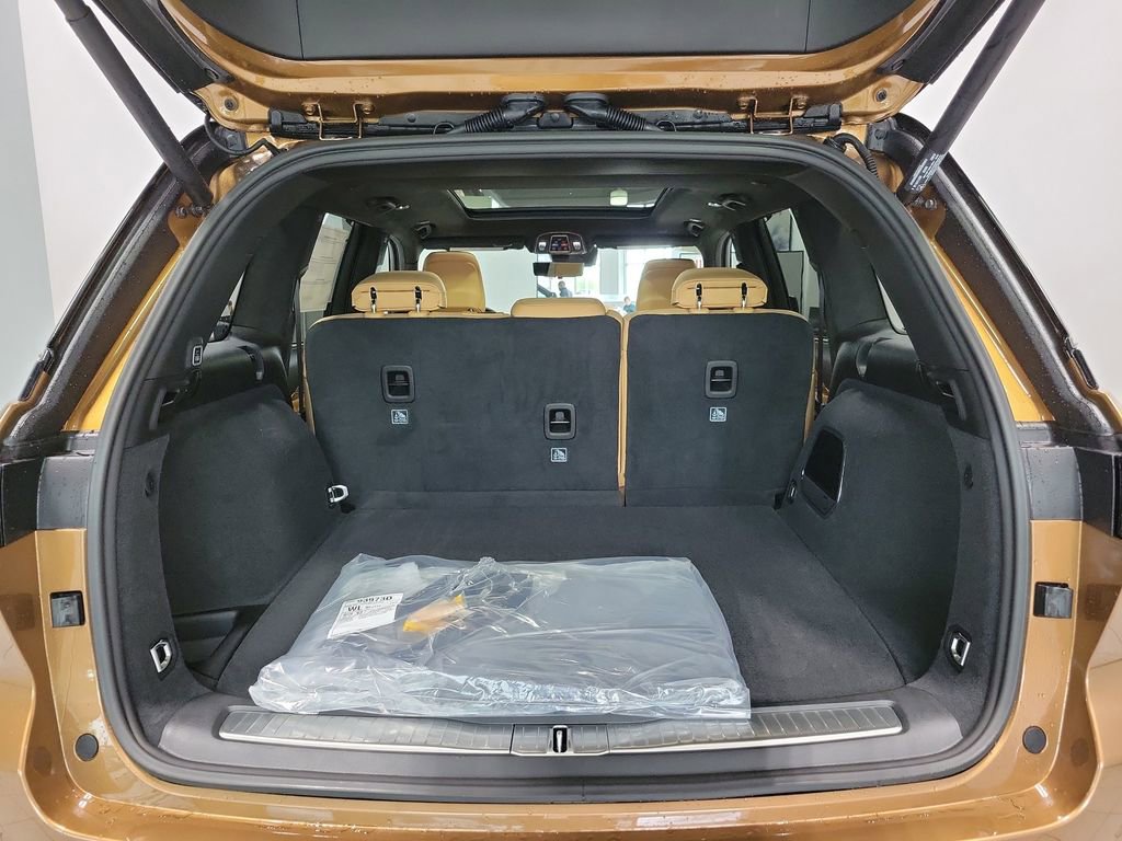 New 2026 Jeep Grand Cherokee Summit AWD/4WD image 7
