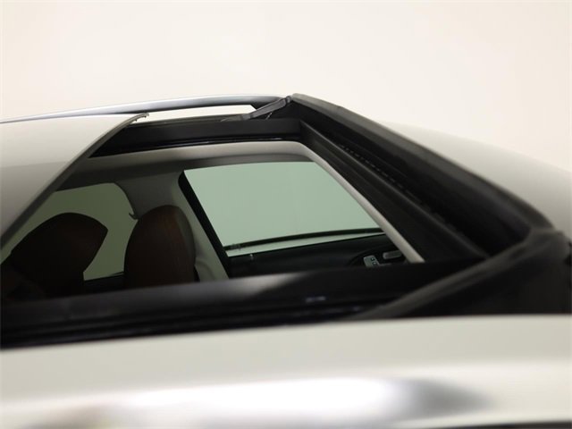 Used 2024 Mercedes-Benz GLS 450 4MATIC image 24