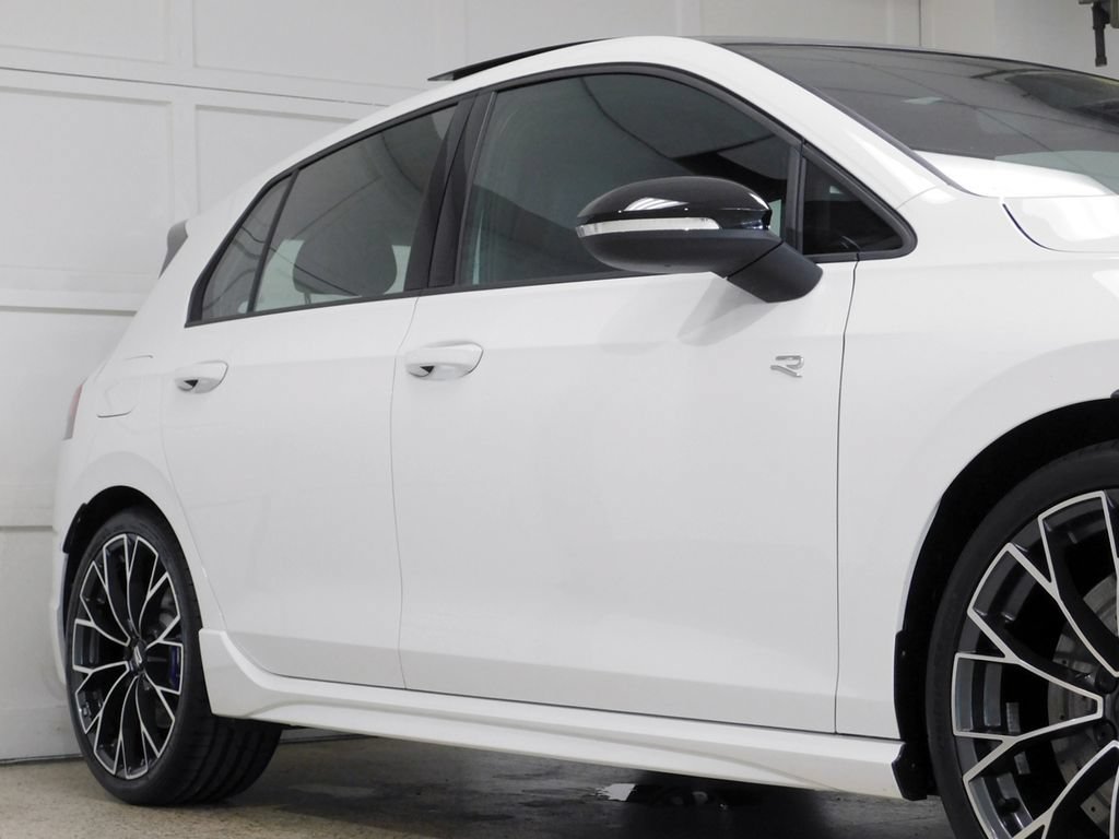 Used 2026 Volkswagen Golf AWD/4WD image 10