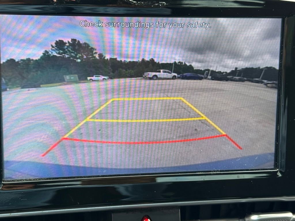Used 2021 Hyundai Elantra SEL w/ Convenience Package FWD image 5