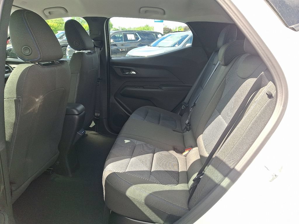 New 2027 Chevrolet Bolt LT FWD image 5