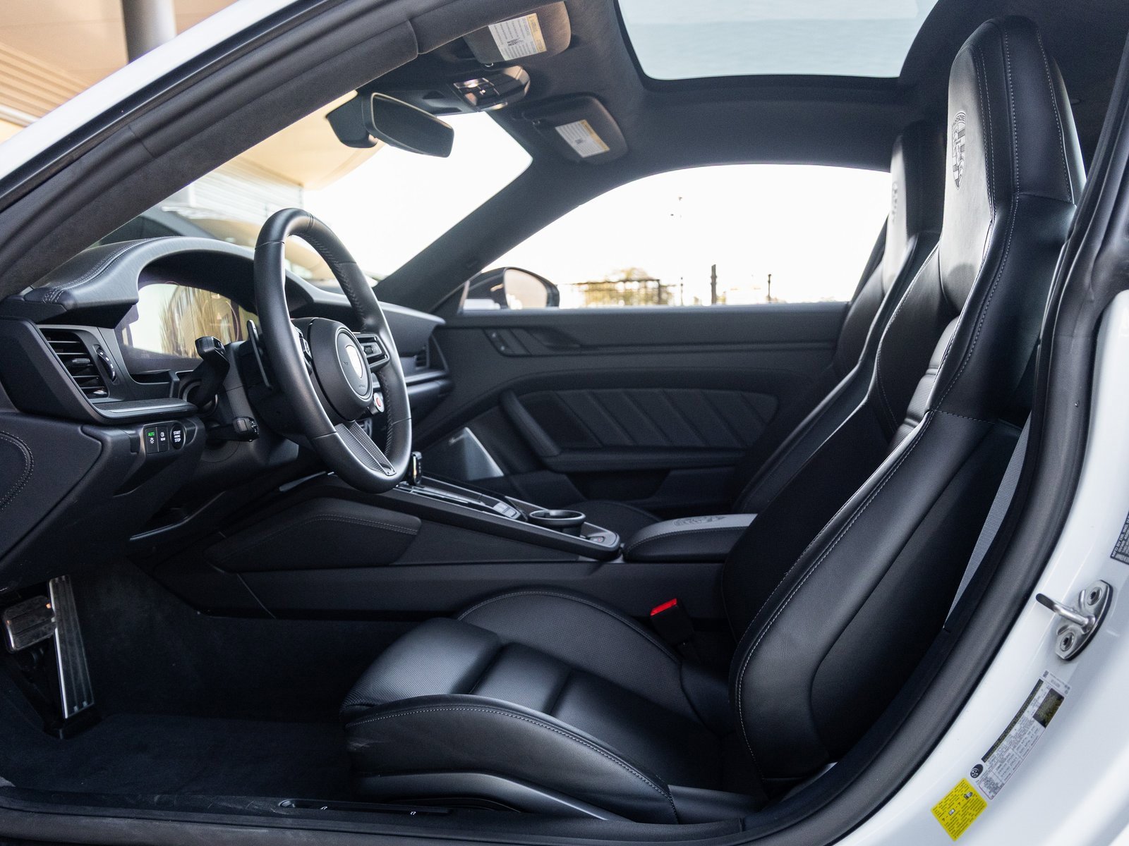 Certified 2025 Porsche 911 Carrera GTS image 29