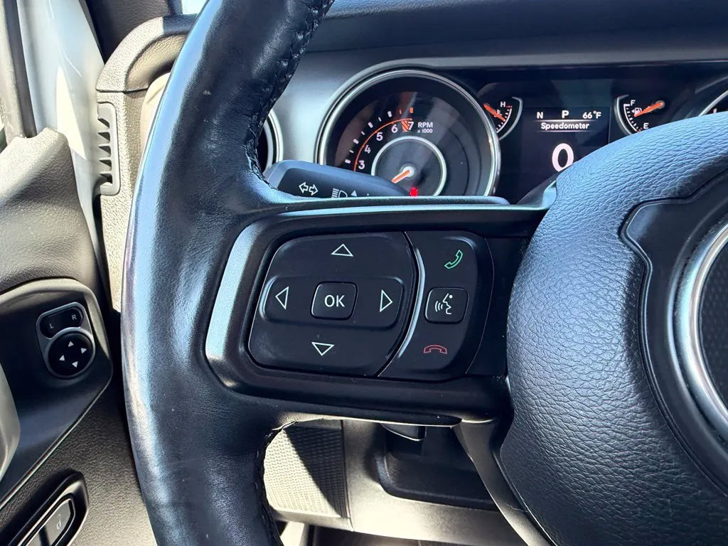 Used 2019 Jeep Wrangler Unlimited Sport S AWD/4WD image 16