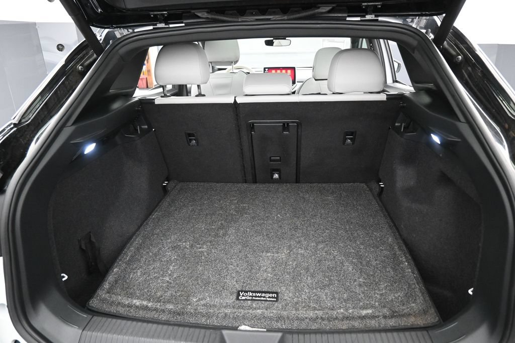 Used 2021 Volkswagen ID.4 1st Edition RWD image 28
