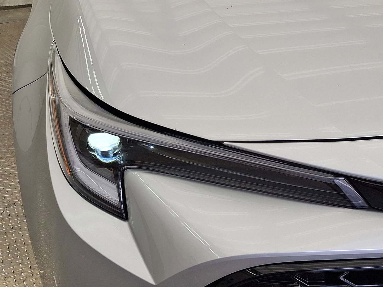 Certified 2024 Toyota Corolla SE FWD image 28