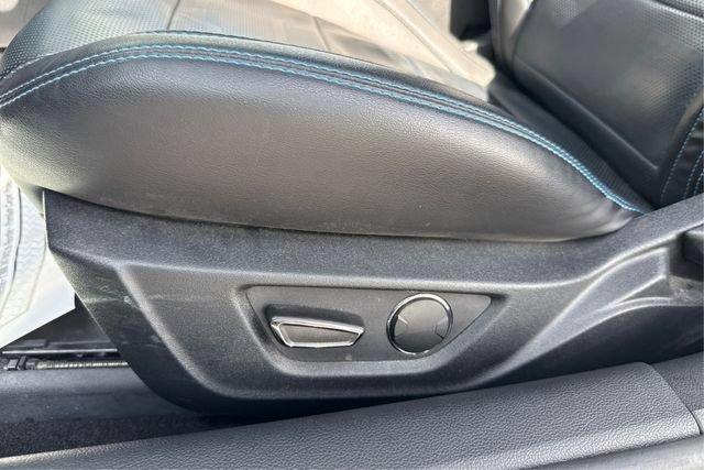 Used 2019 Ford Mustang GT Premium w/ Equipment Group 401A RWD image 18