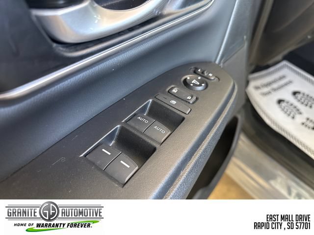Used 2021 Honda CR-V Touring image 13