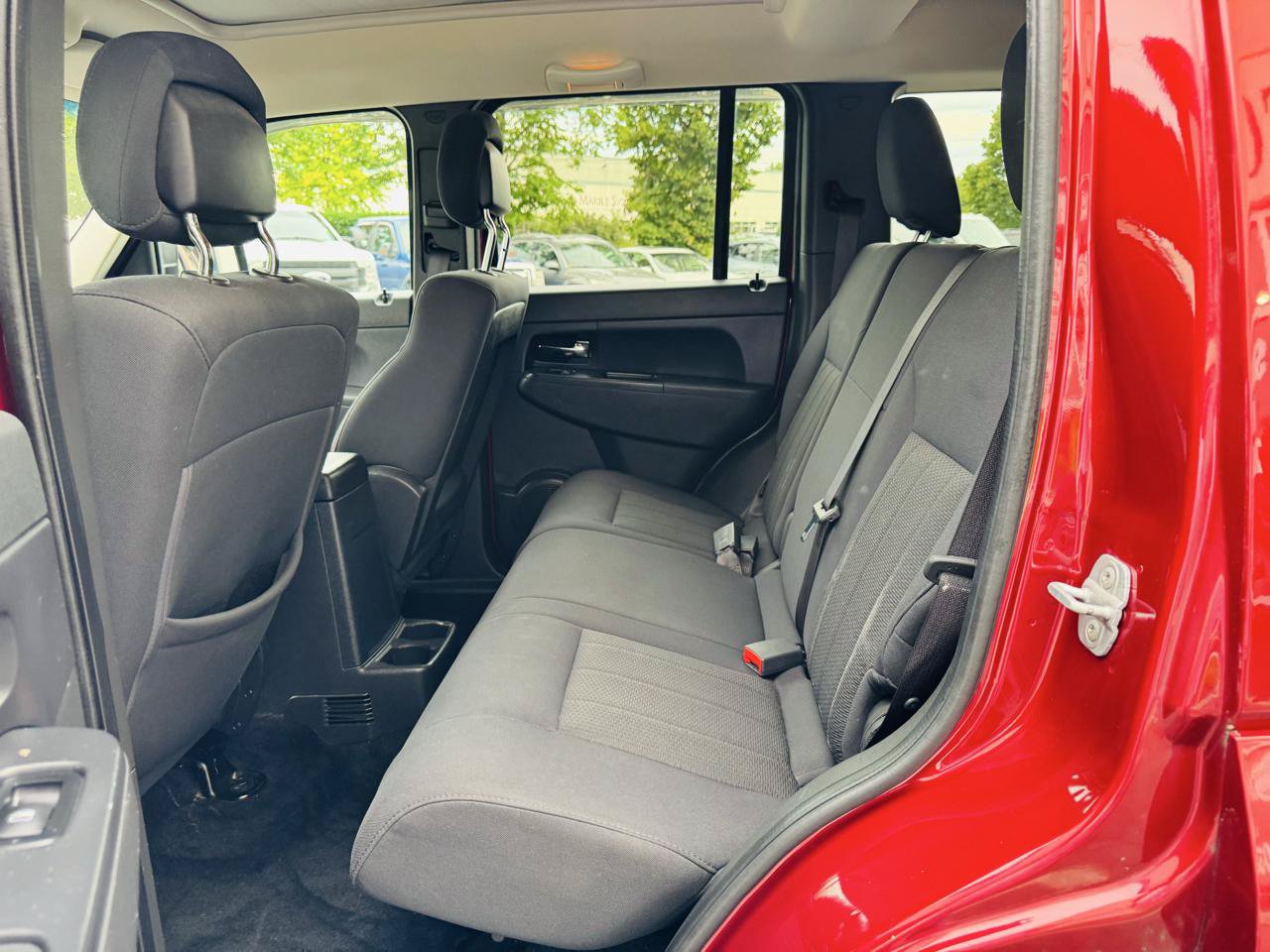 Used 2012 Jeep Liberty Sport w/ Popular Equipment Group AWD/4WD image 18