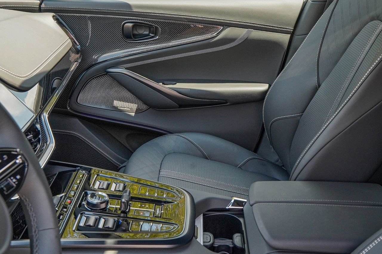 New 2025 Aston Martin DBX 707 AWD/4WD image 27