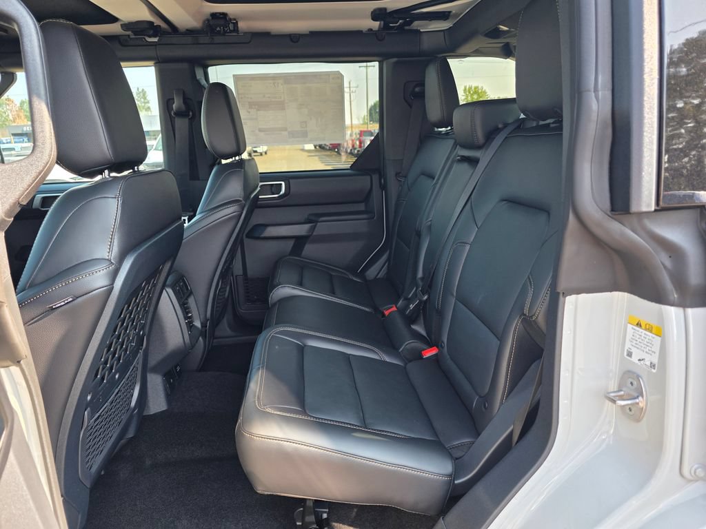 New 2026 Ford Bronco Badlands w/ Sasquatch Package AWD/4WD image 6