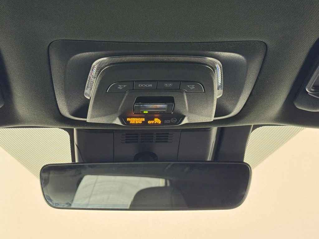 Used 2025 Subaru Solterra Premium w/ Premium Convenience Package image 27