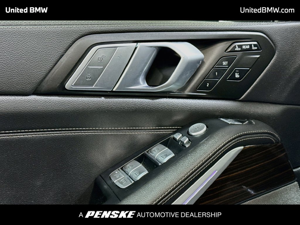Used 2021 BMW X7 xDrive40i w/ Premium Package AWD/4WD image 10