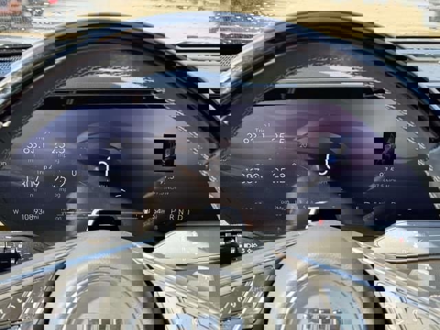 Used 2025 Buick Enclave Preferred w/ Super Cruise Package image 17