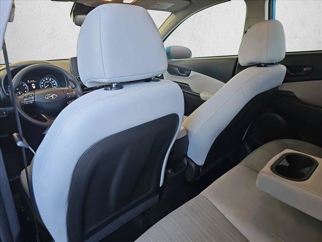 Used 2023 Hyundai Kona SEL AWD/4WD image 18