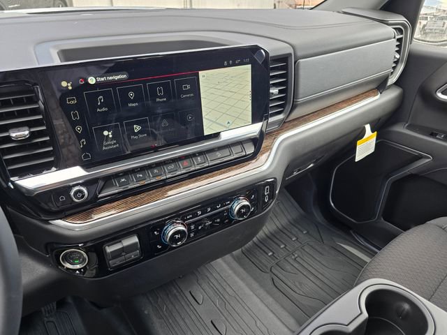 New 2026 GMC Sierra 1500 SLE image 25