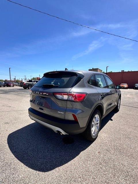 Used 2022 Ford Escape S image 7