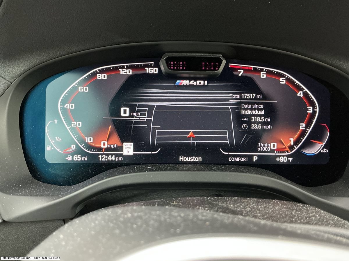 Used 2025 BMW X4 M40i AWD/4WD image 12