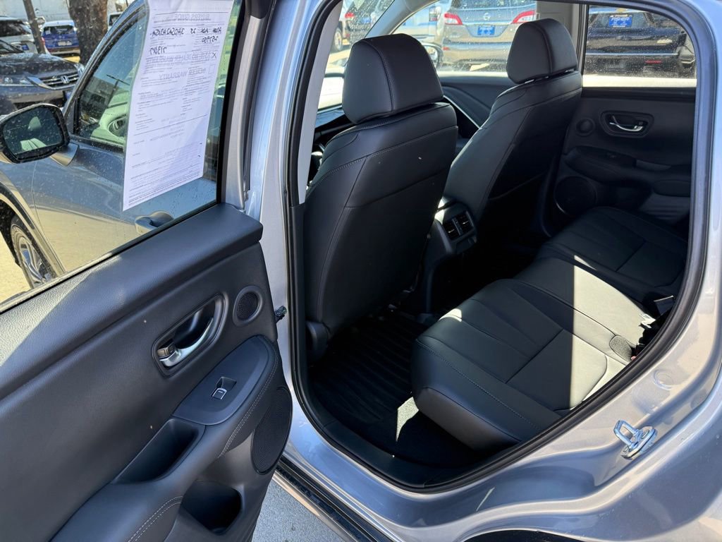 Certified 2025 Acura ADX AWD image 17