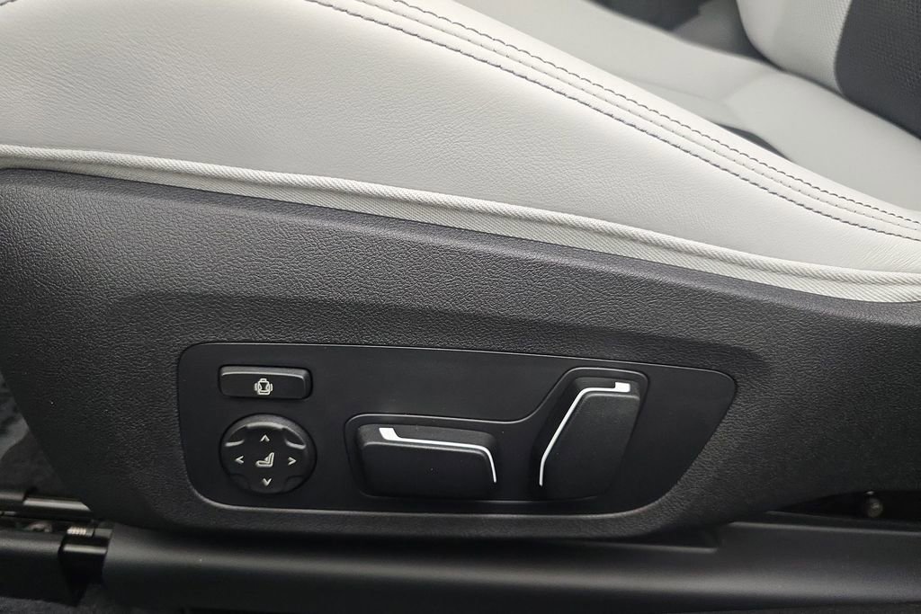 New 2026 BMW M4 Competition w/ Executive Package image 13