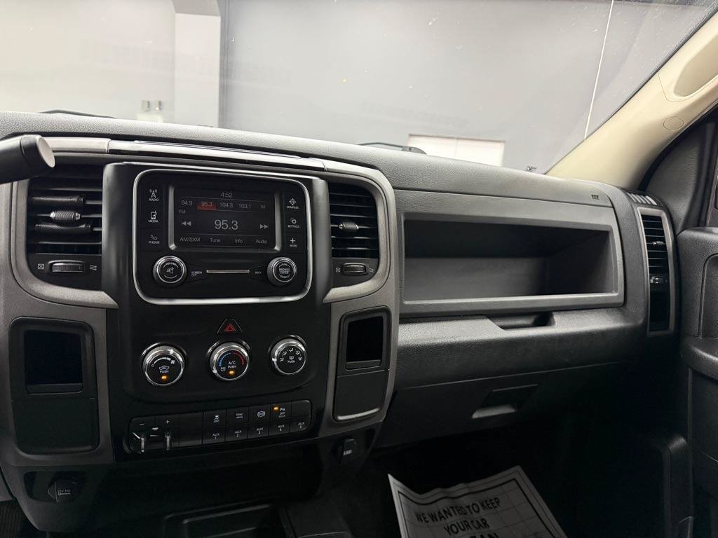 Used 2017 RAM 2500 Tradesman w/ Chrome Appearance Group AWD/4WD image 12