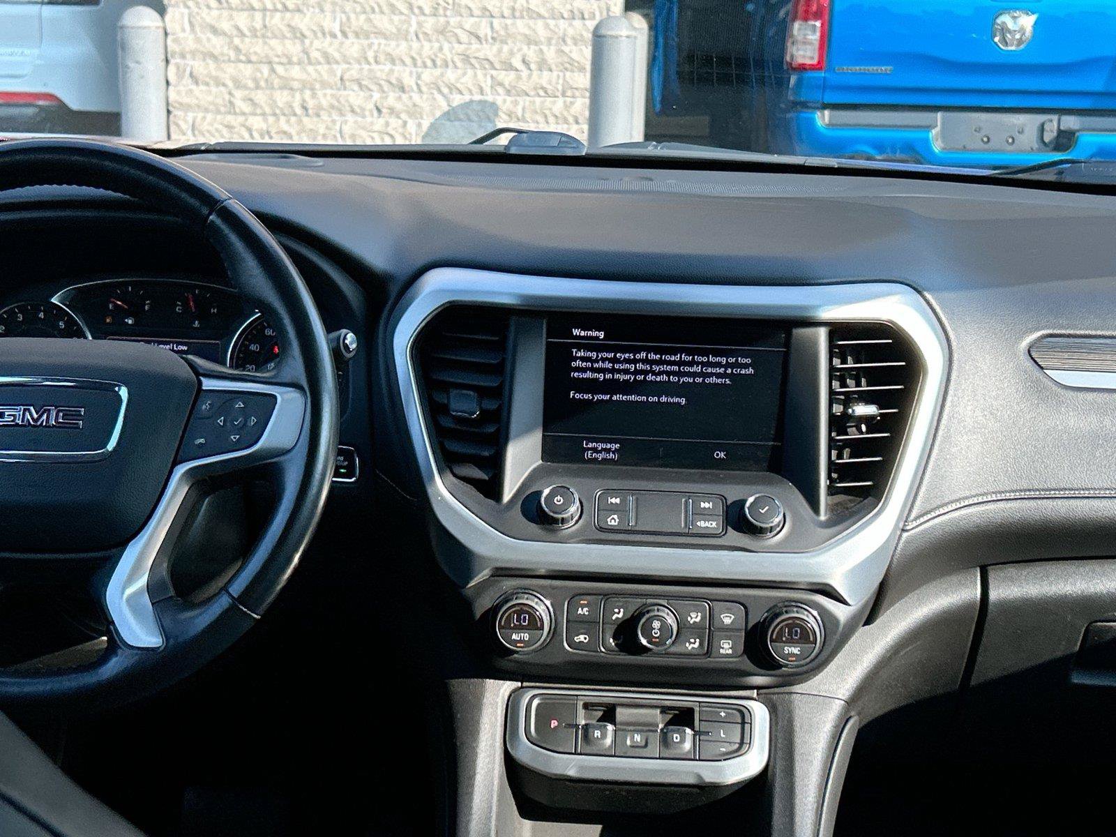Used 2021 GMC Acadia SLT w/ LPO, Floor Liner Package FWD image 20