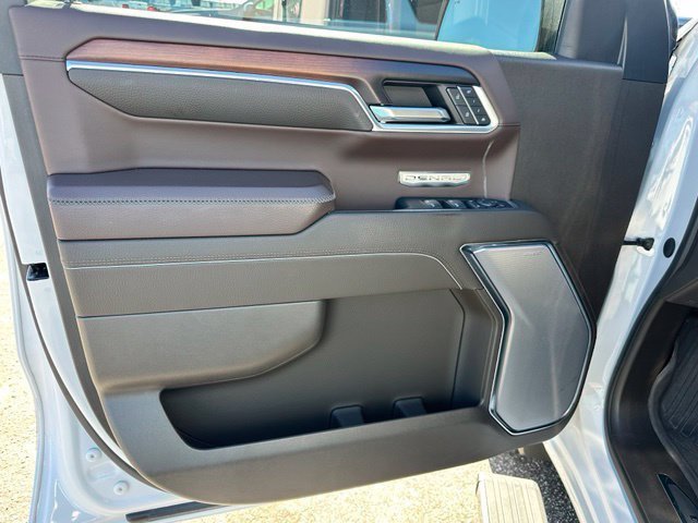 Used 2024 GMC Sierra 1500 Denali AWD/4WD image 30