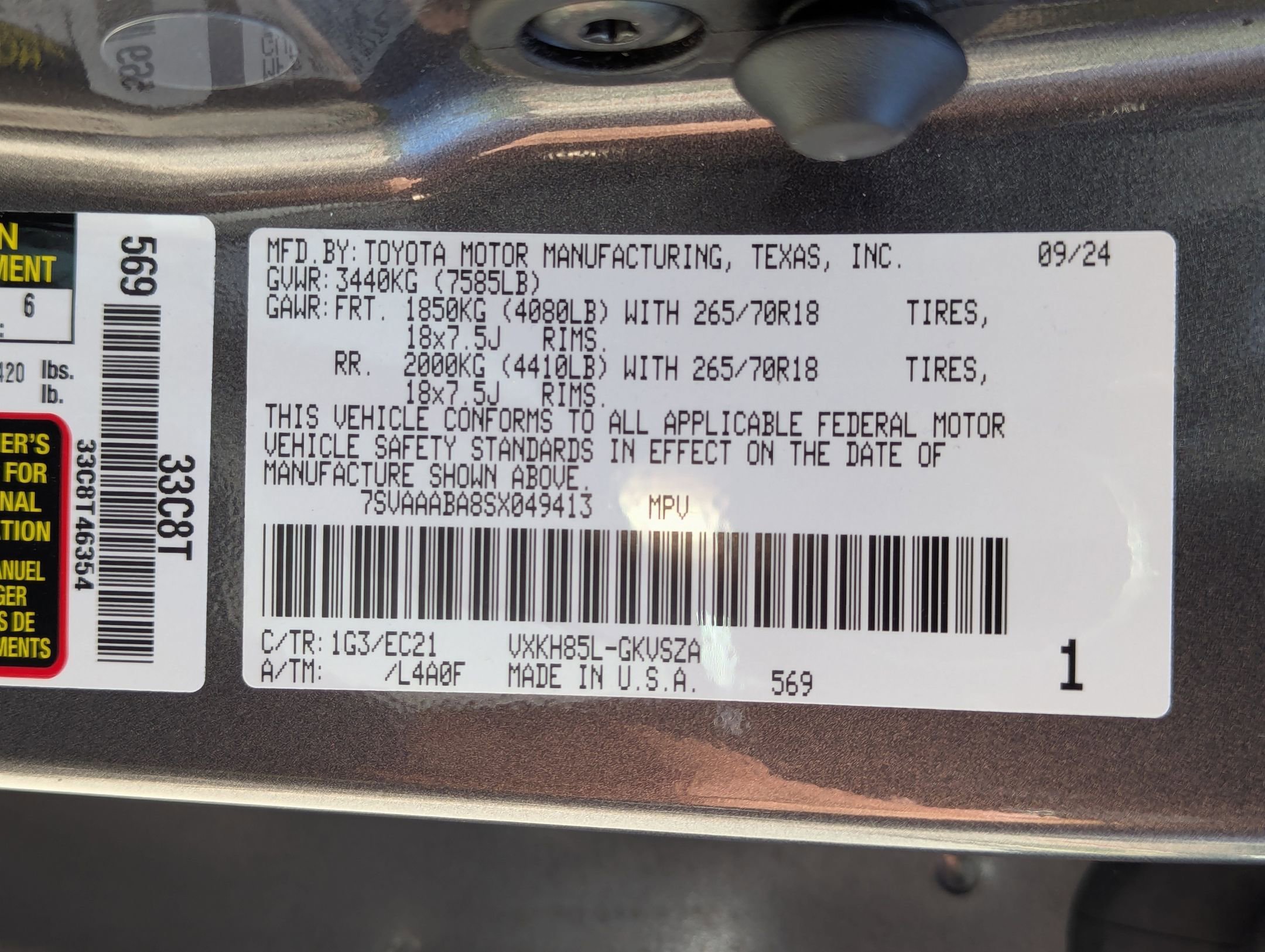 Used 2025 Toyota Sequoia SR5 w/ SR5 Premium Package AWD/4WD image 33