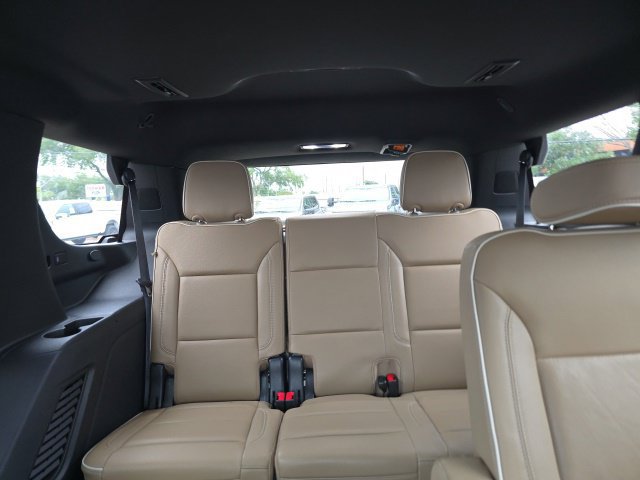 Used 2023 Chevrolet Tahoe Premier w/ Advanced Technology Package RWD image 22
