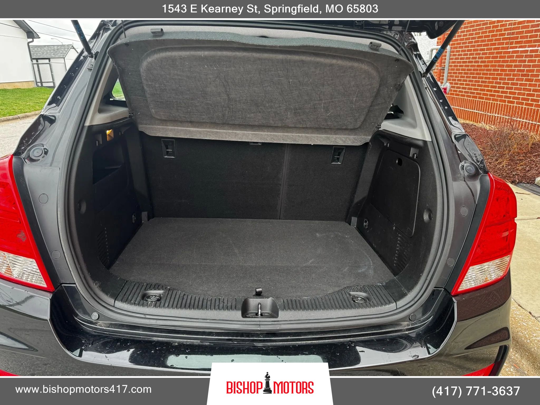 Used 2017 Chevrolet Trax LS FWD image 11