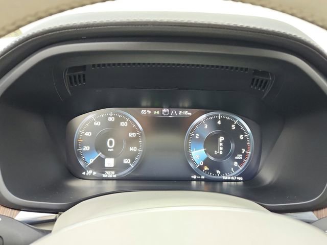 Used 2018 Volvo XC60 T6 Inscription w/ Luxury Seat Package image 32