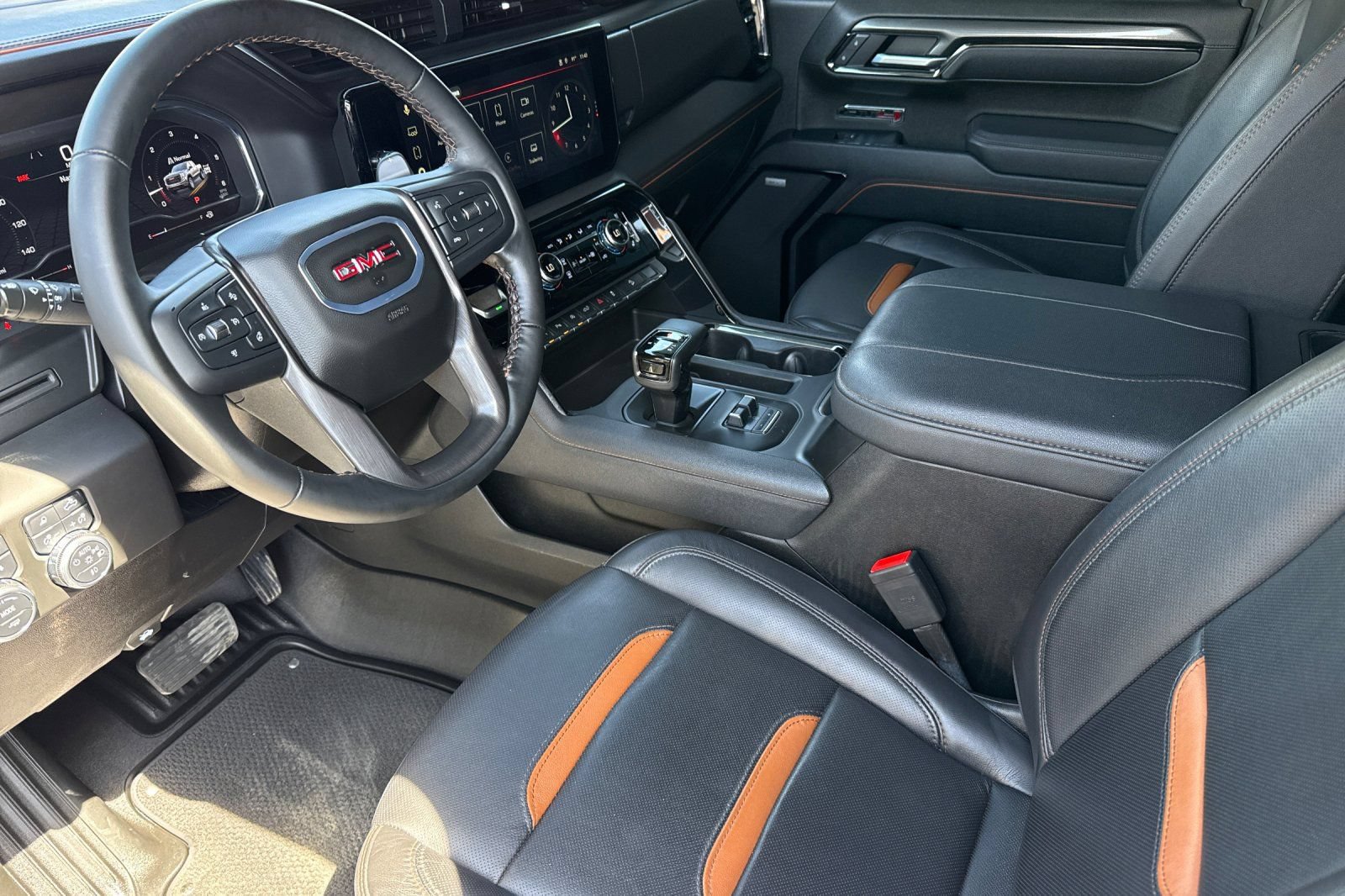 Used 2025 GMC Sierra 1500 AT4 AWD/4WD image 12