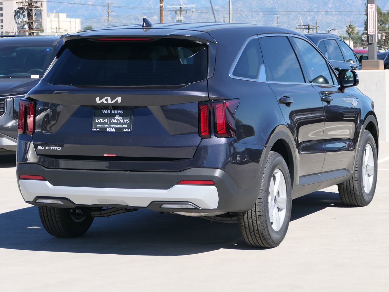 New 2026 Kia Sorento LX image 3