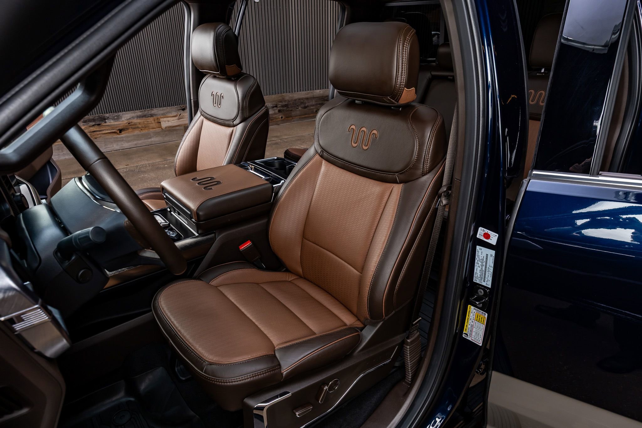 Used 2025 Ford F150 King Ranch w/ FX4 Off-Road Package image 30