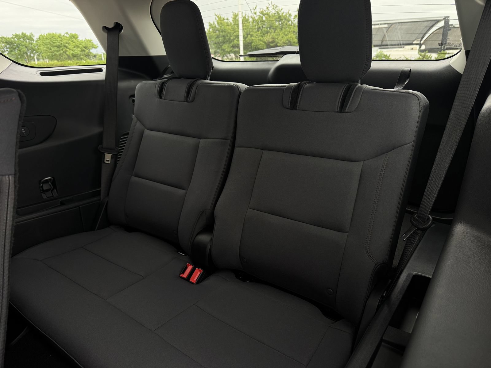 New 2026 Ford Explorer Active RWD image 23