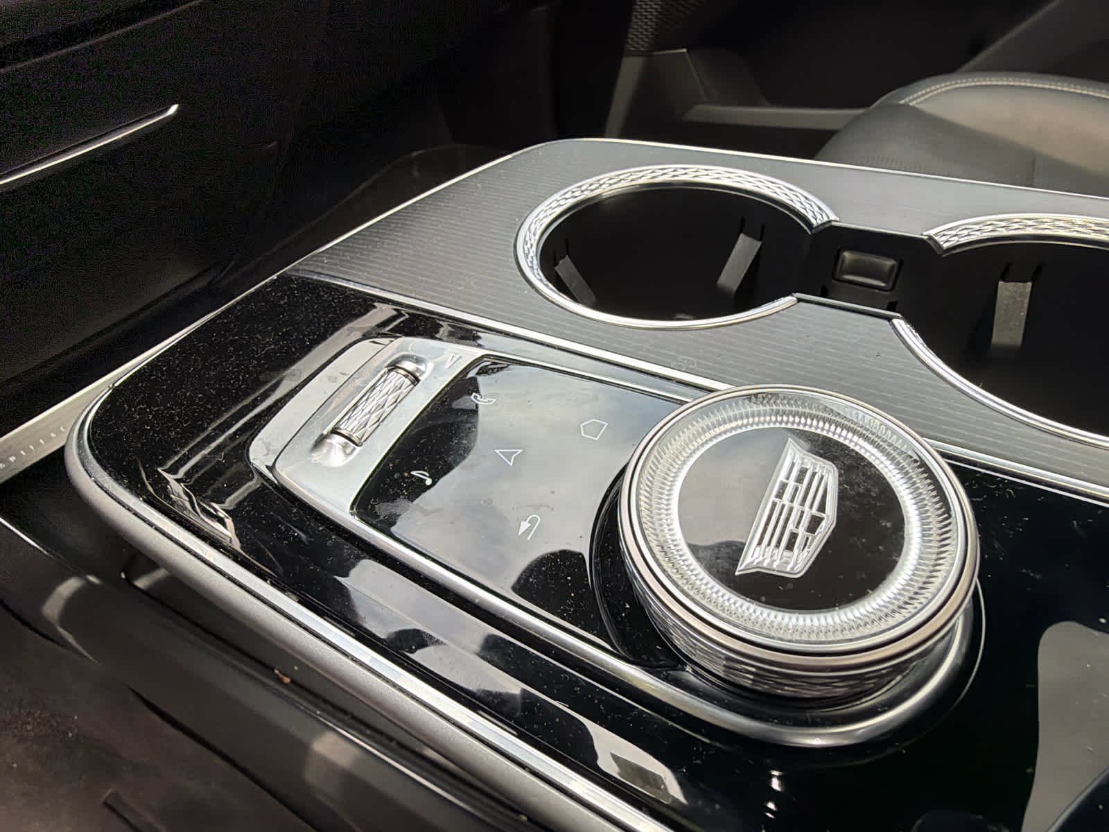 Used 2024 Cadillac Lyriq Luxury RWD image 22