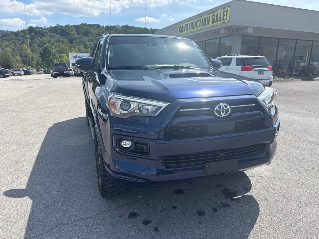 Used 2022 Toyota 4Runner TRD Sport w/ Technology Package AWD/4WD image 9