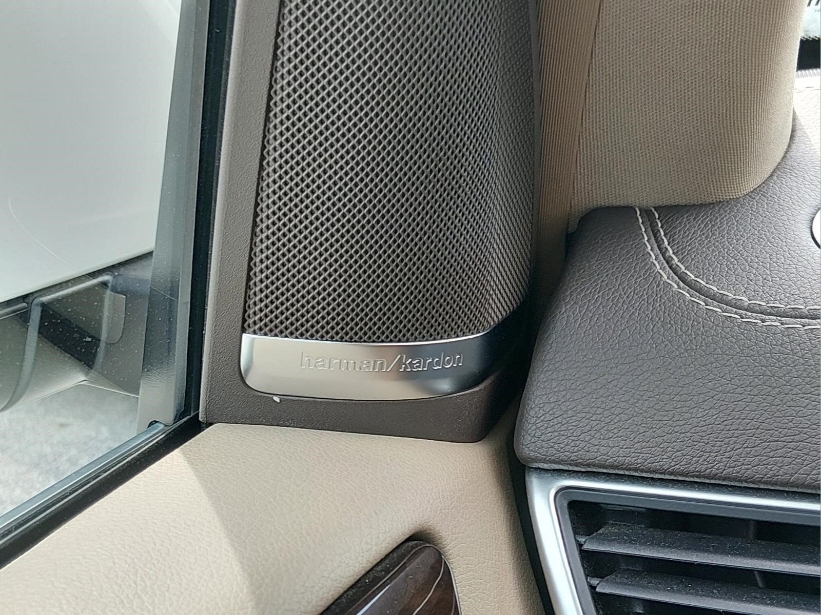 Used 2016 Mercedes-Benz GL 450 4MATIC image 24