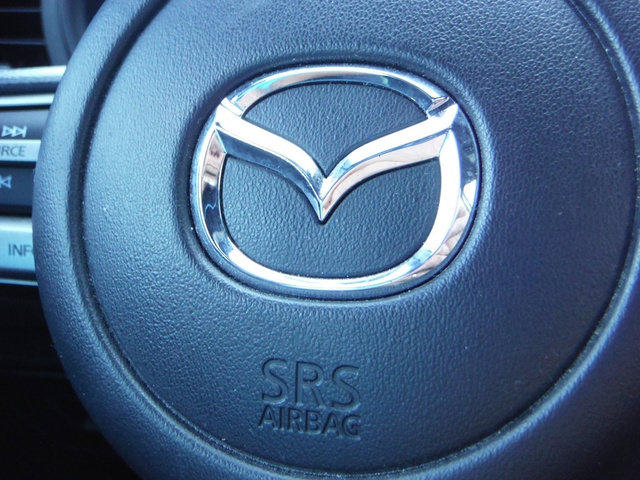 Used 2022 MAZDA MAZDA3 s FWD image 30